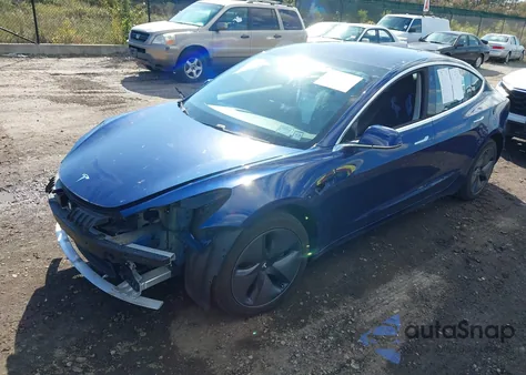 2018 Tesla Model 3 Long Range/Mid Range из США, поврежденный, VIN 5YJ3E1EA5JF154356